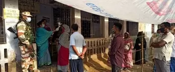 Kolkata Municipal Corporation polls take off peacefully